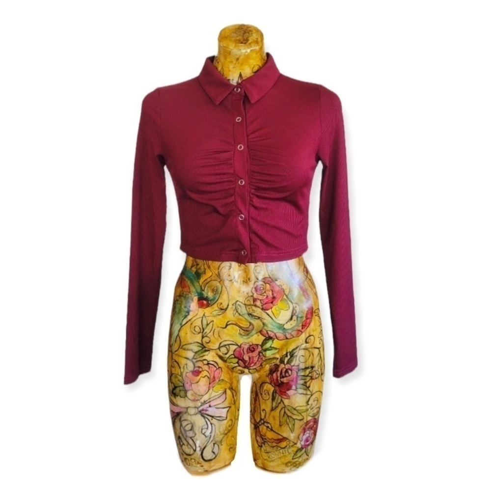 SHEIN top Sz 6 long sleeve button front burgundy